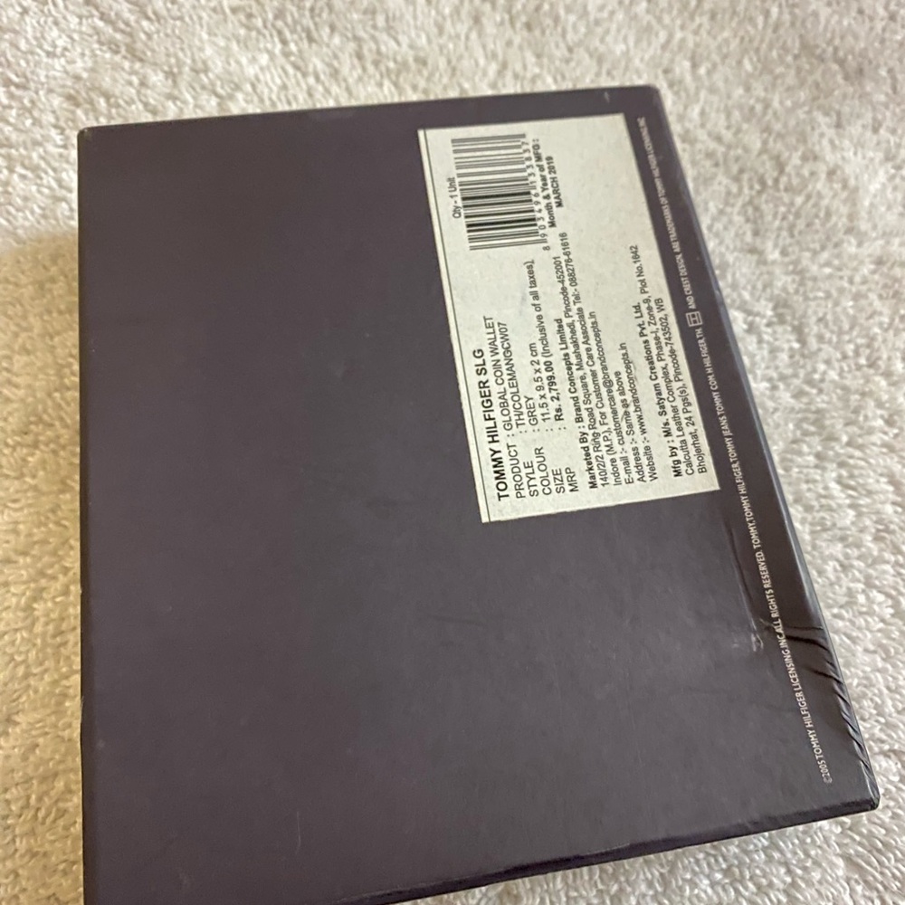 Tommy Hilfiger Men’s Grey Genuine Leather Wallet - Picture 3 of 6